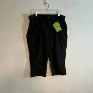 NWT L.L. Bean Women's Comfort Padded Performance Cycling Capri Black XL